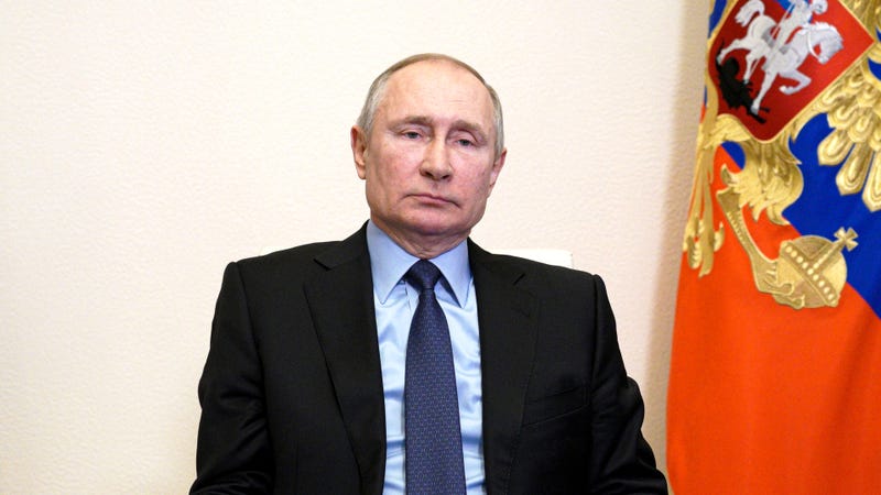 US: Putin approved operations to help Trump against Biden