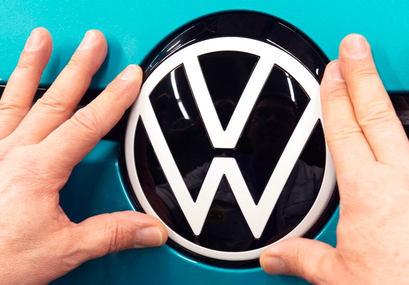 VW plans brand-name change to 'Voltswagen' in US