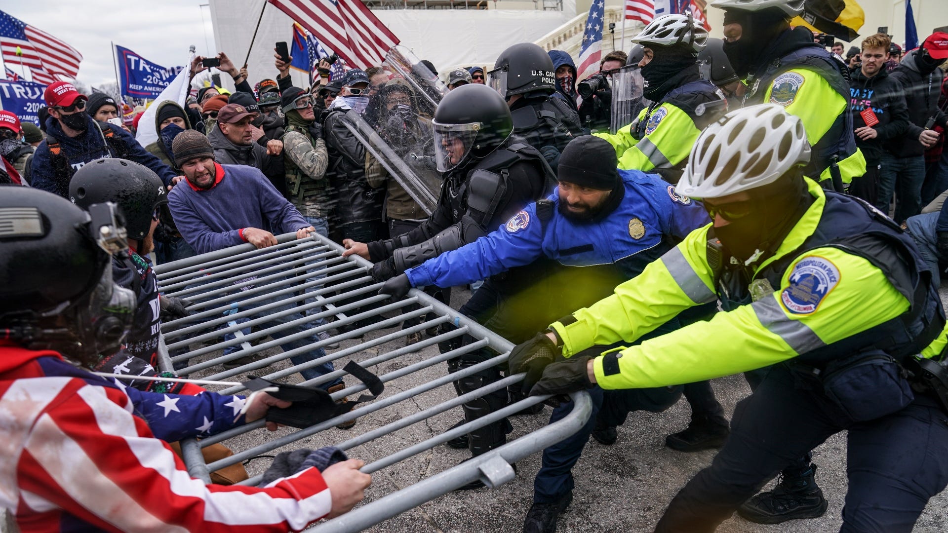 Pentagon looks to root out extremists targeting US troops