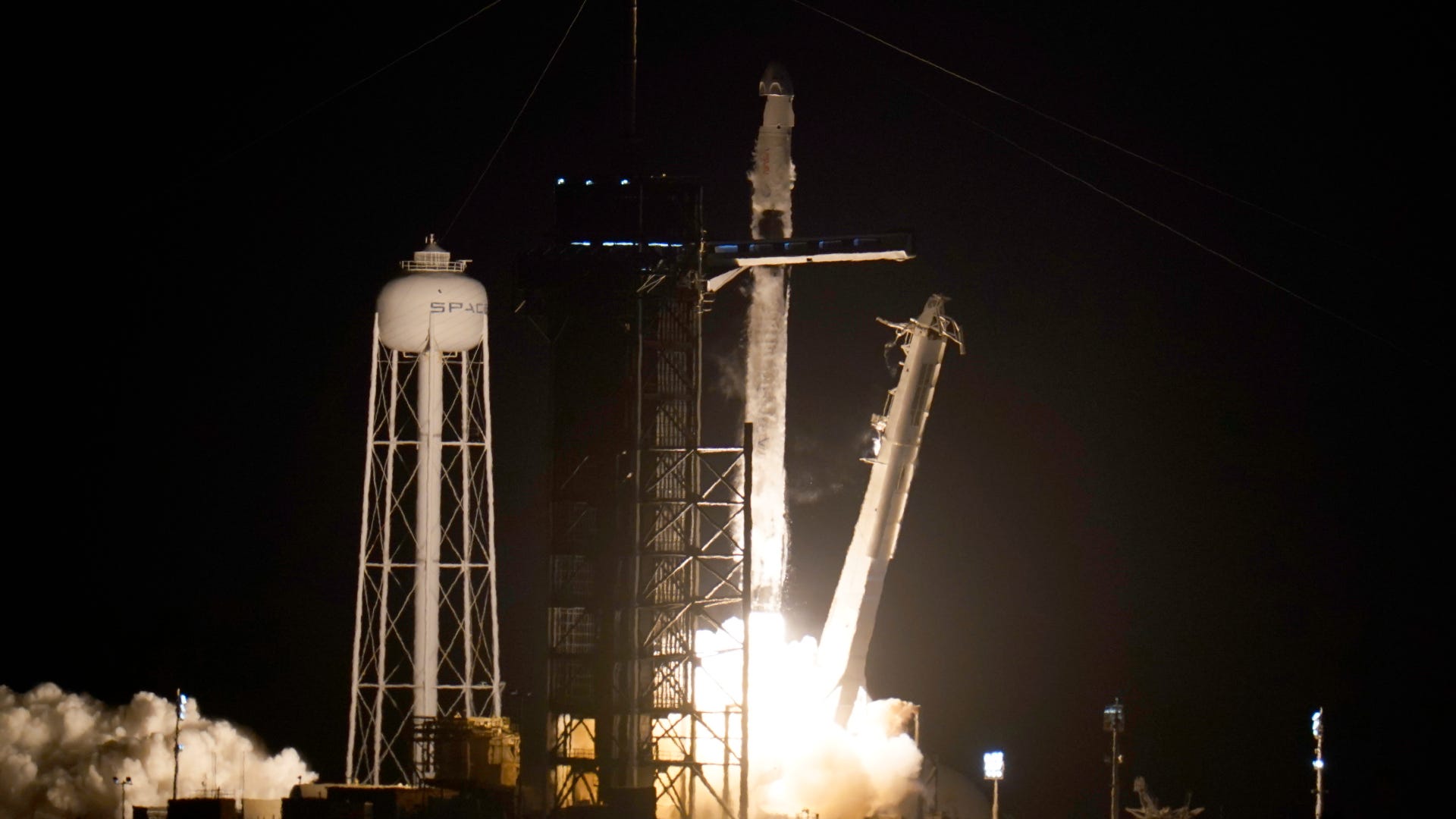 Army vet pilots SpaceX's 3rd crew launched with recycled rocket