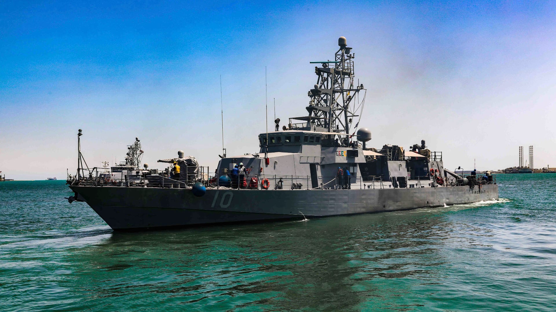 US Navy fires warning shots in new tense encounter with Iran