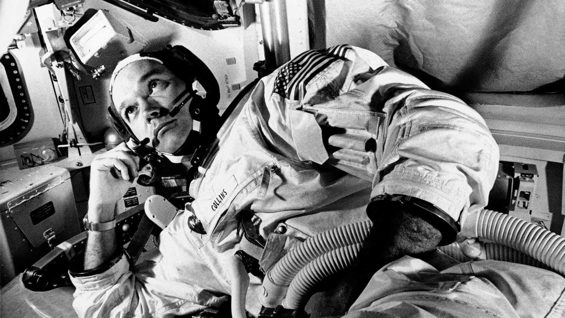 Astronaut Michael Collins, Apollo 11 pilot and Air Force vet, dead of cancer