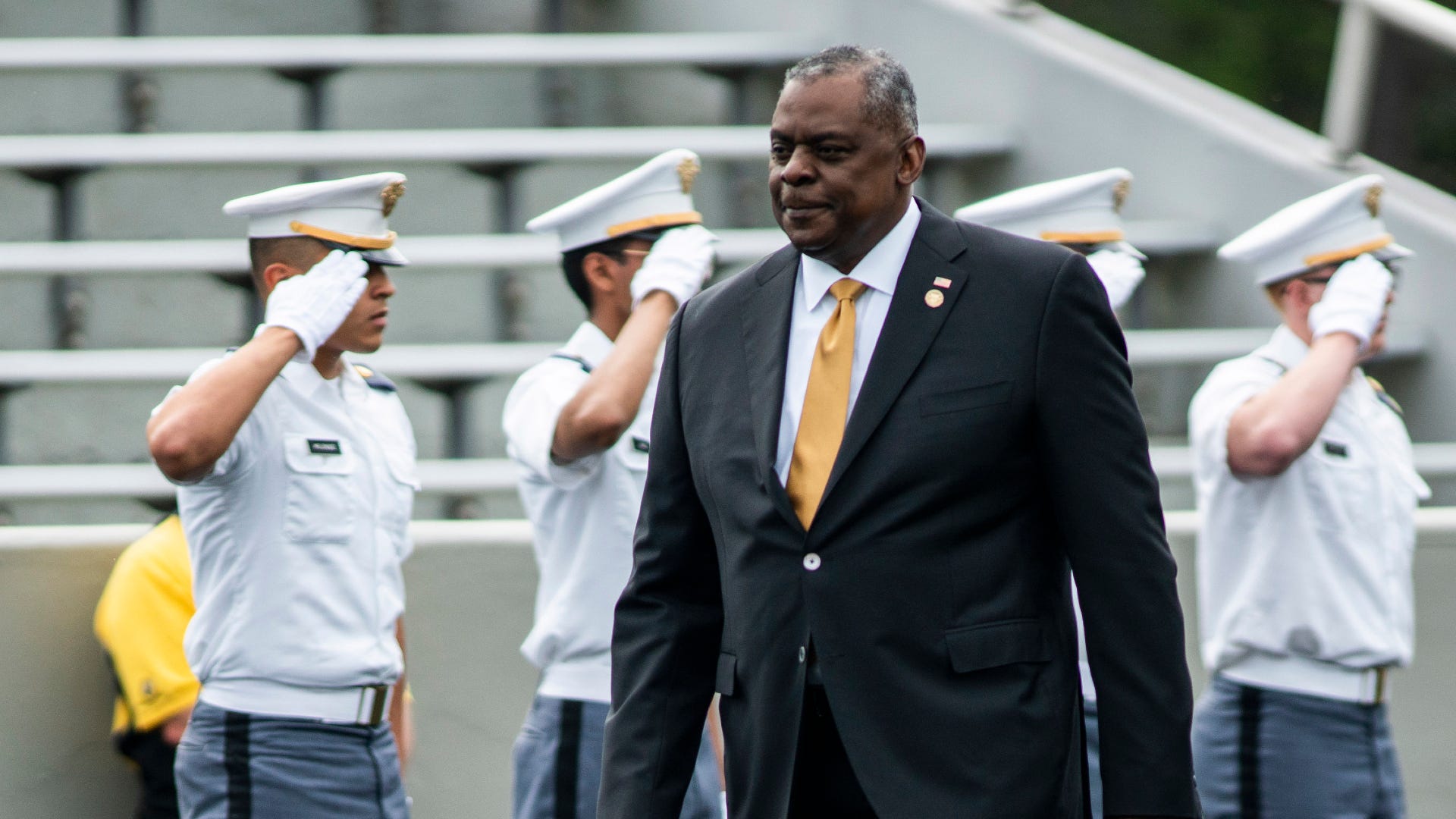 Defense chief: US pullout from Afghanistan 'slightly' ahead