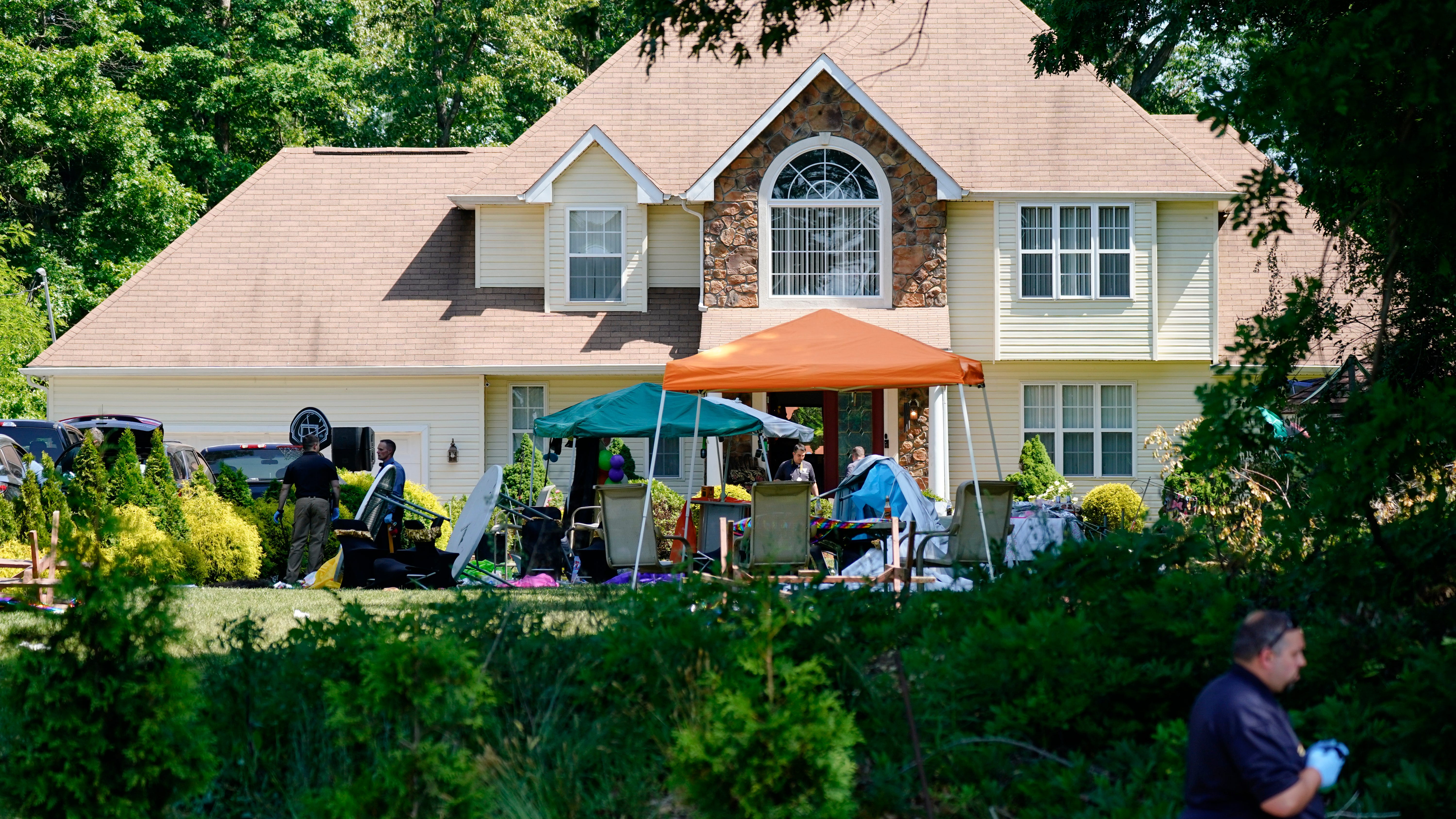 14 shot, 2 fatally, at NJ house party