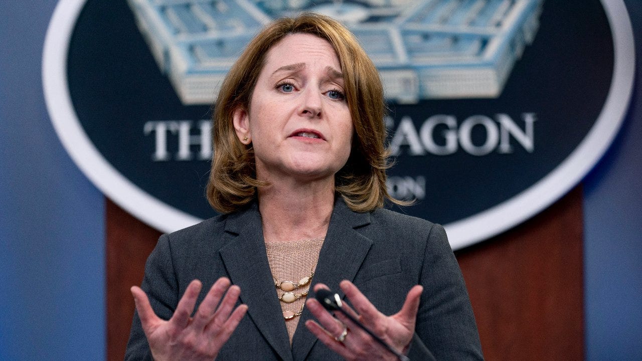 Pentagon mandates COVID-19 vaccine for civilian workers