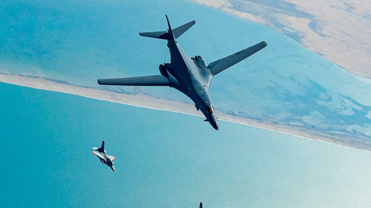 American B-1B bomber flies over Mideast amid Iran tensions
