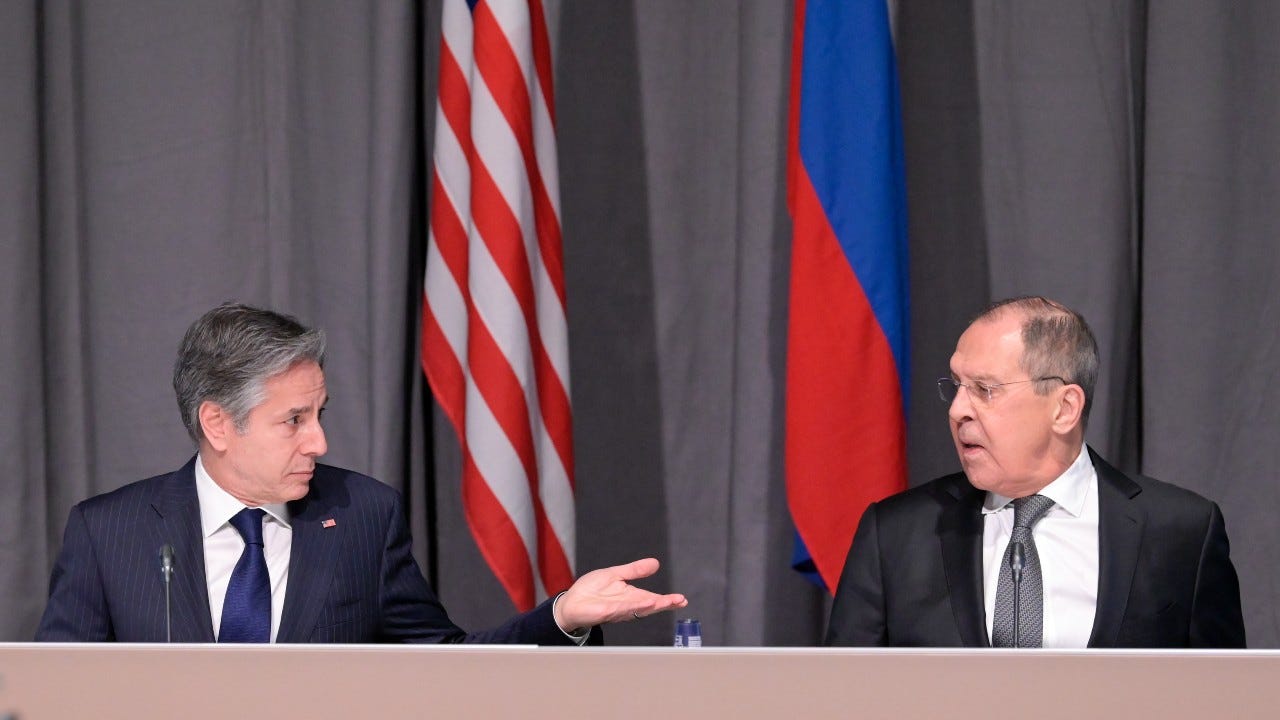 U.S. warns Russia as Kremlin talks about war threat in Ukraine