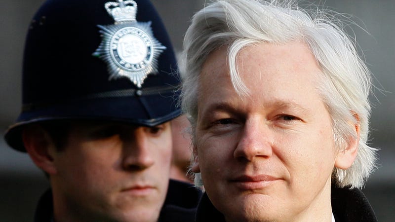 UK opens door to Assange extradition to U.S. on spying charges