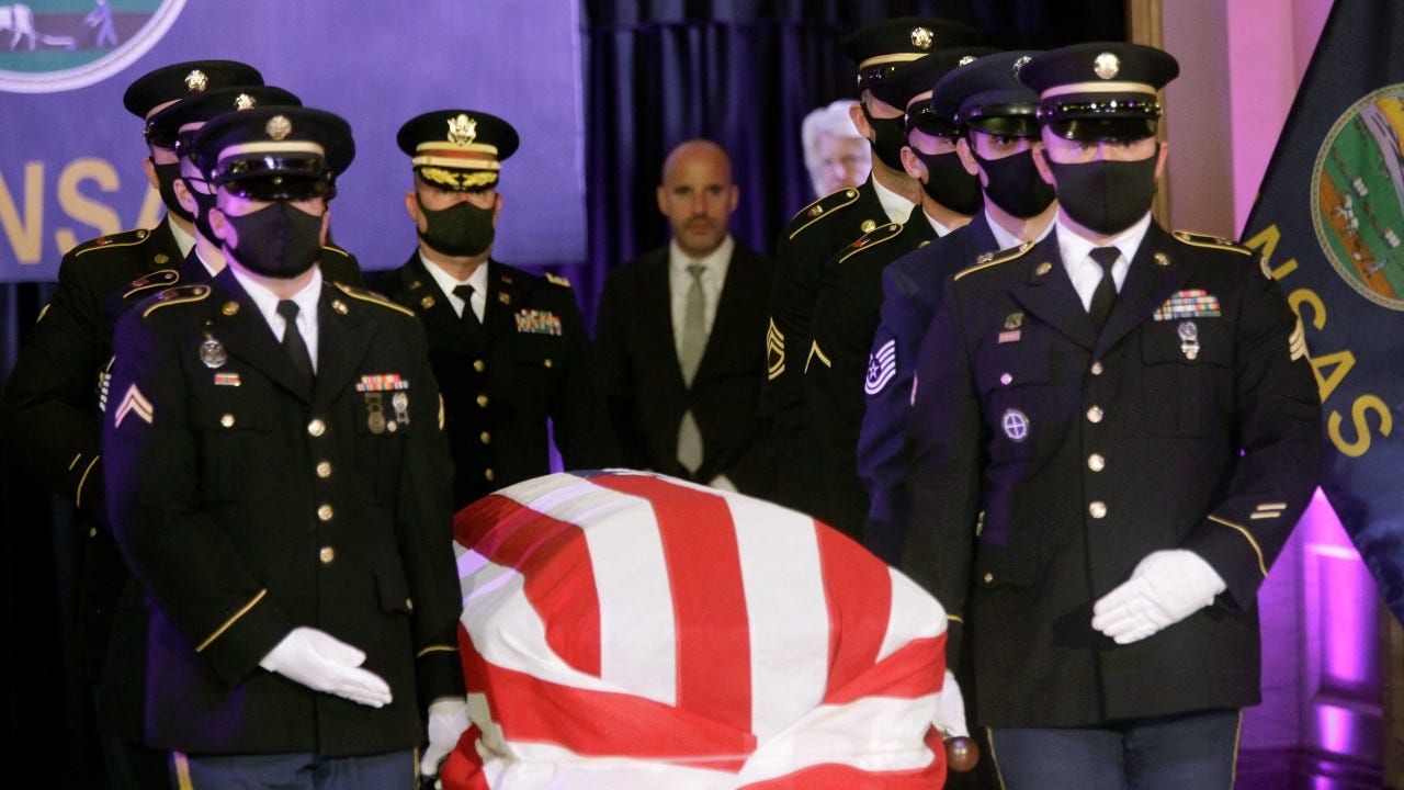 Bob Dole honored in Kansas as tough but compassionate statesman