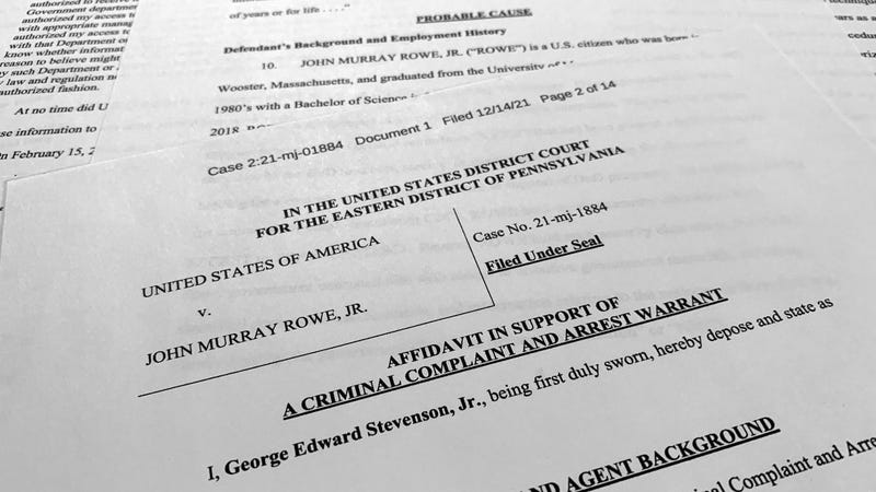 Defense contractor accused of attempting to pass U.S. secrets to Russia