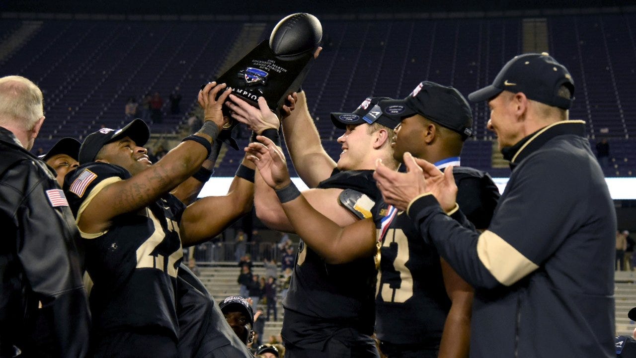 Army stuns Missouri in Armed Forces Bowl on last-second FG