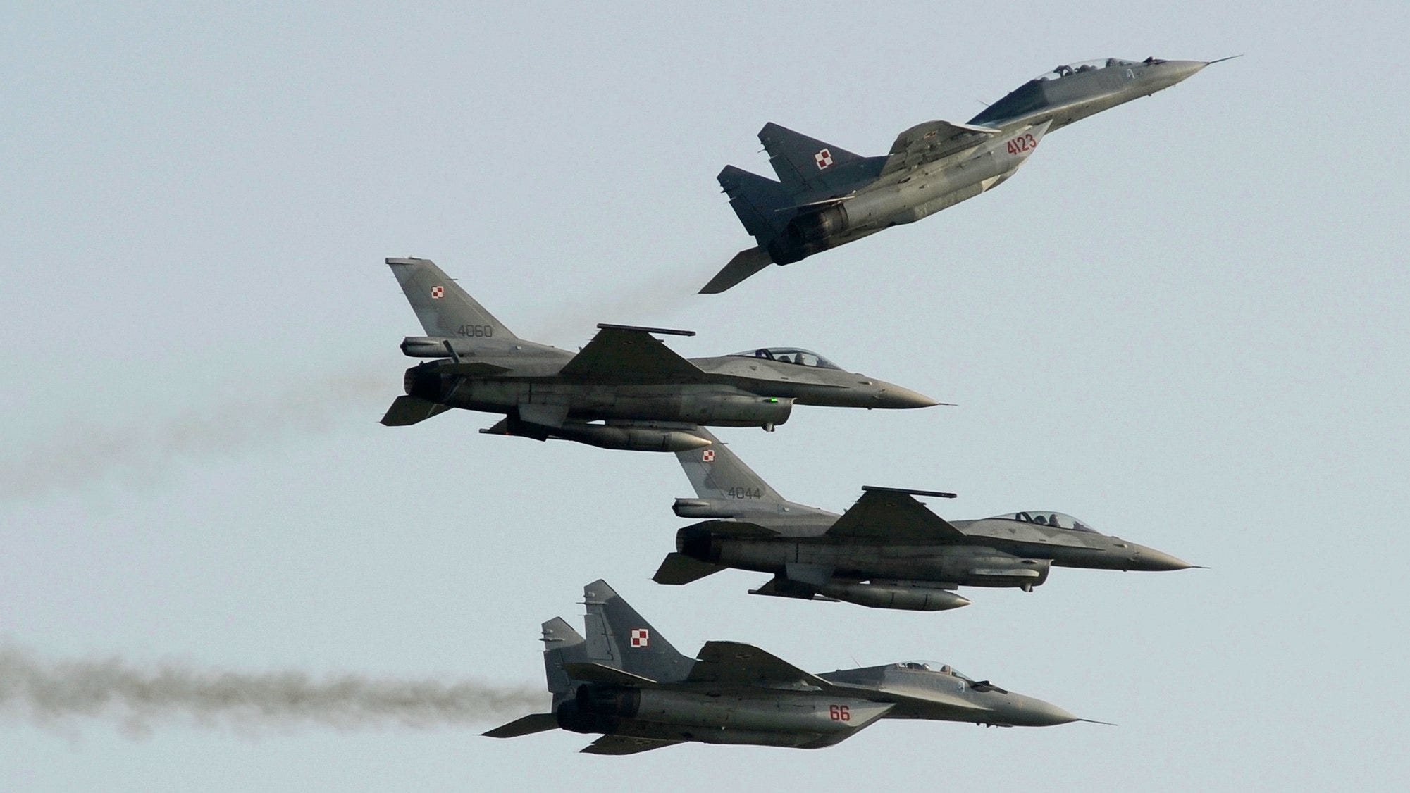 Pentagon says Poland's jet offer for Ukraine 'not tenable'