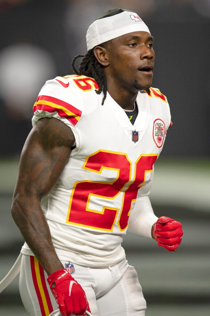 Kansas City Chiefs defensive back Chris Lammons (26)