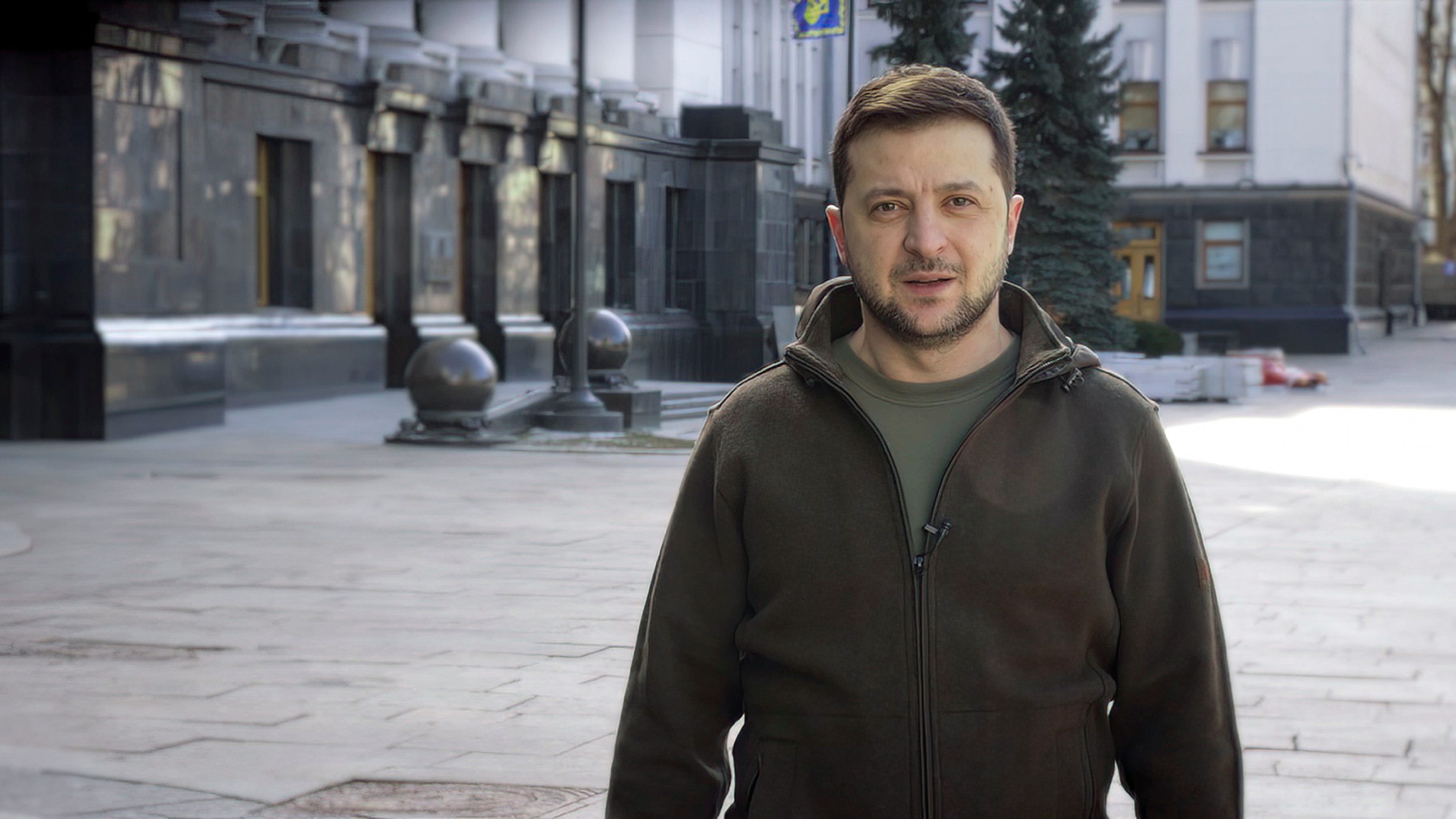 UKRAINE-RUSSIA LIVE UPDATES: Fox News reporter 'seriously injured' outside Kyiv, White House eyeing Biden Europe trip