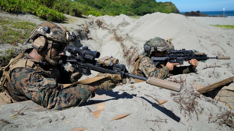 US, Filipino forces hold combat drills on beach facing China