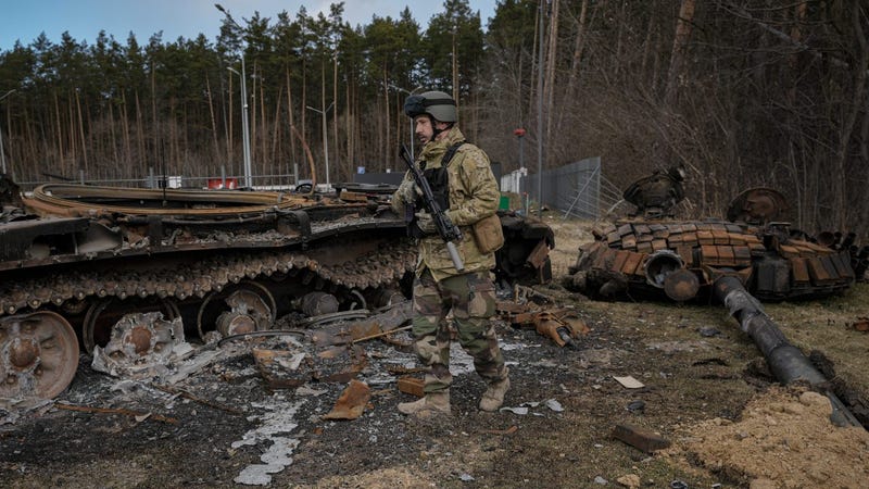 EXPLAINER: After failed Kyiv blitz, Russia focuses on east