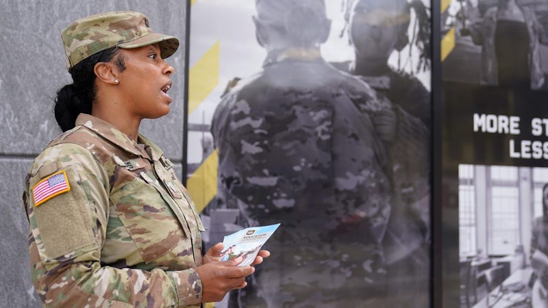 DC's National Guard takes to the streets in recruitment push