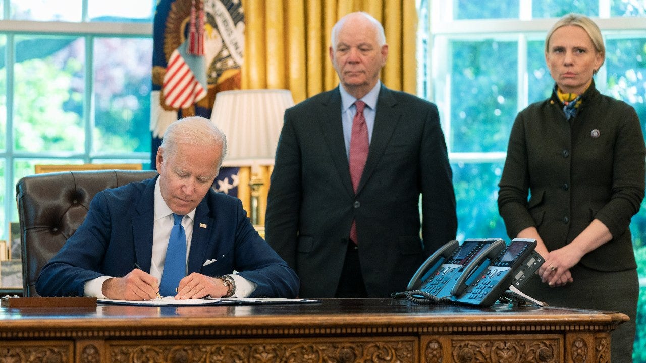 Biden signs Ukraine bill, seeks $40B aid, in Putin rejoinder