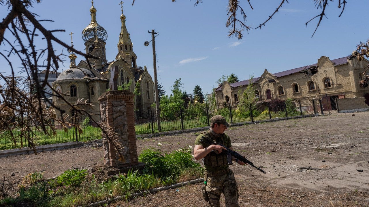 Ukraine facing grinding campaign as it waits for weapons