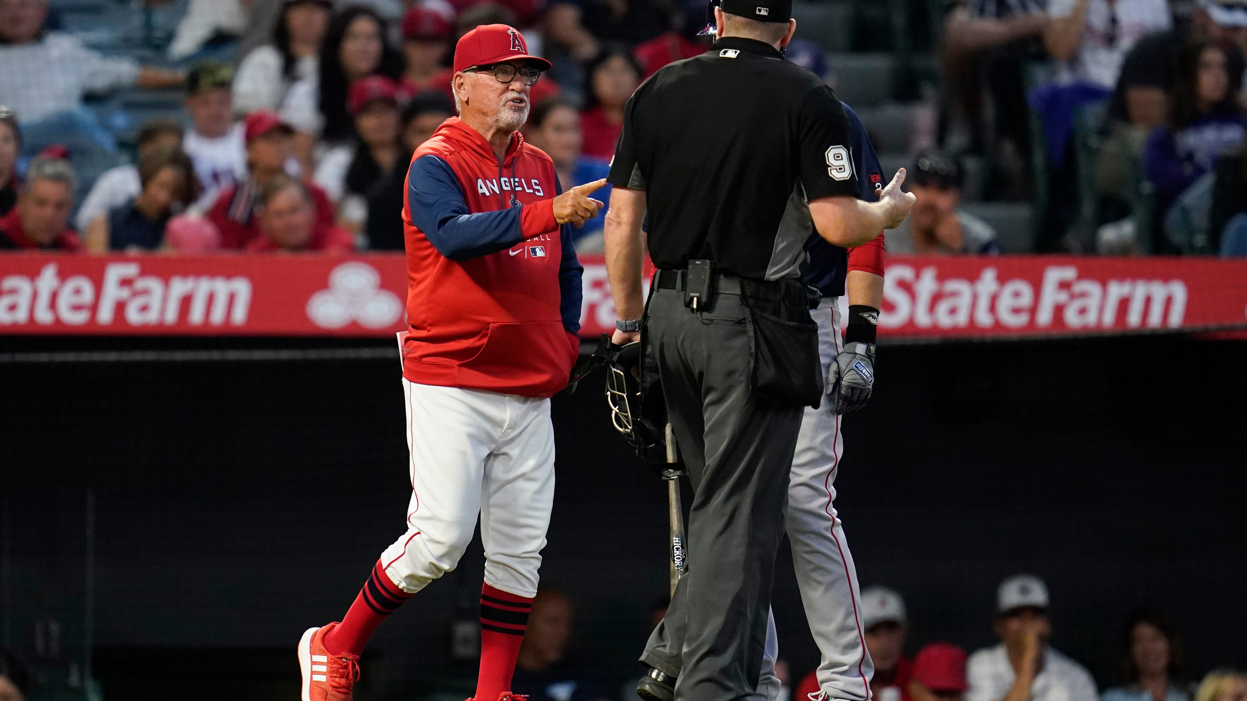 Angels fire manager Joe Maddon amid 12-game losing streak