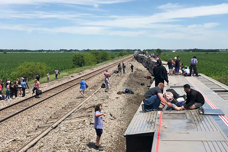 Amtrak train derails in Missouri