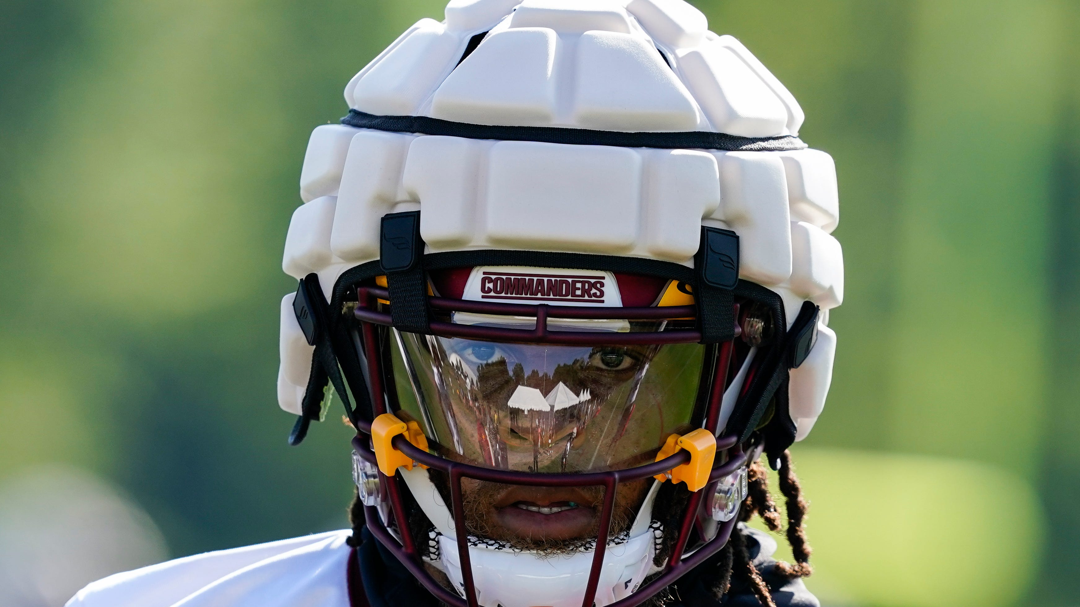 NFL hopes to reduce head injuries with helmet experiment