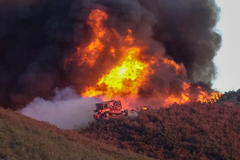 Injuries, destruction reported in Northern California blaze