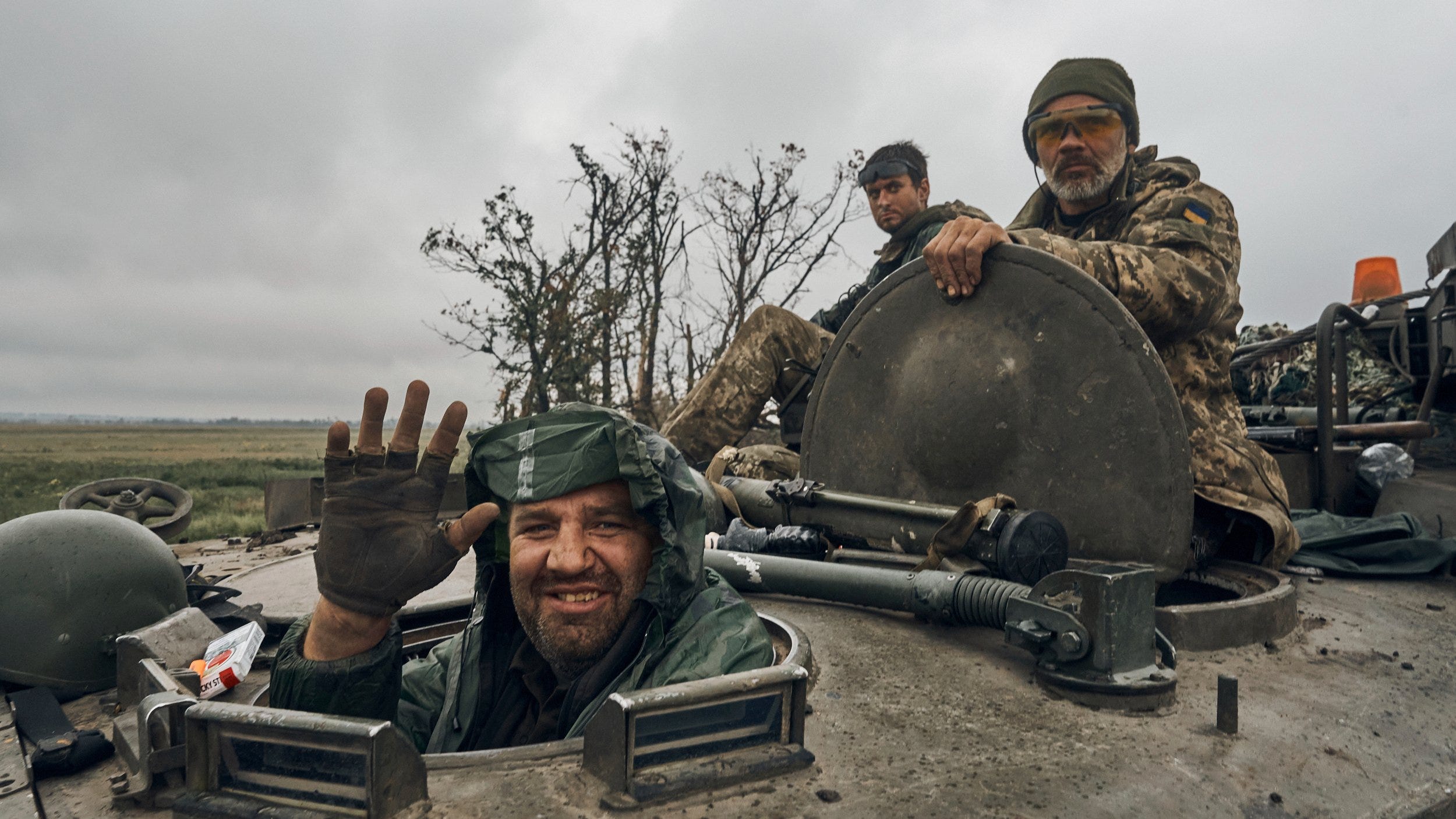 Ukraine piles pressure on retreating Russian troops
