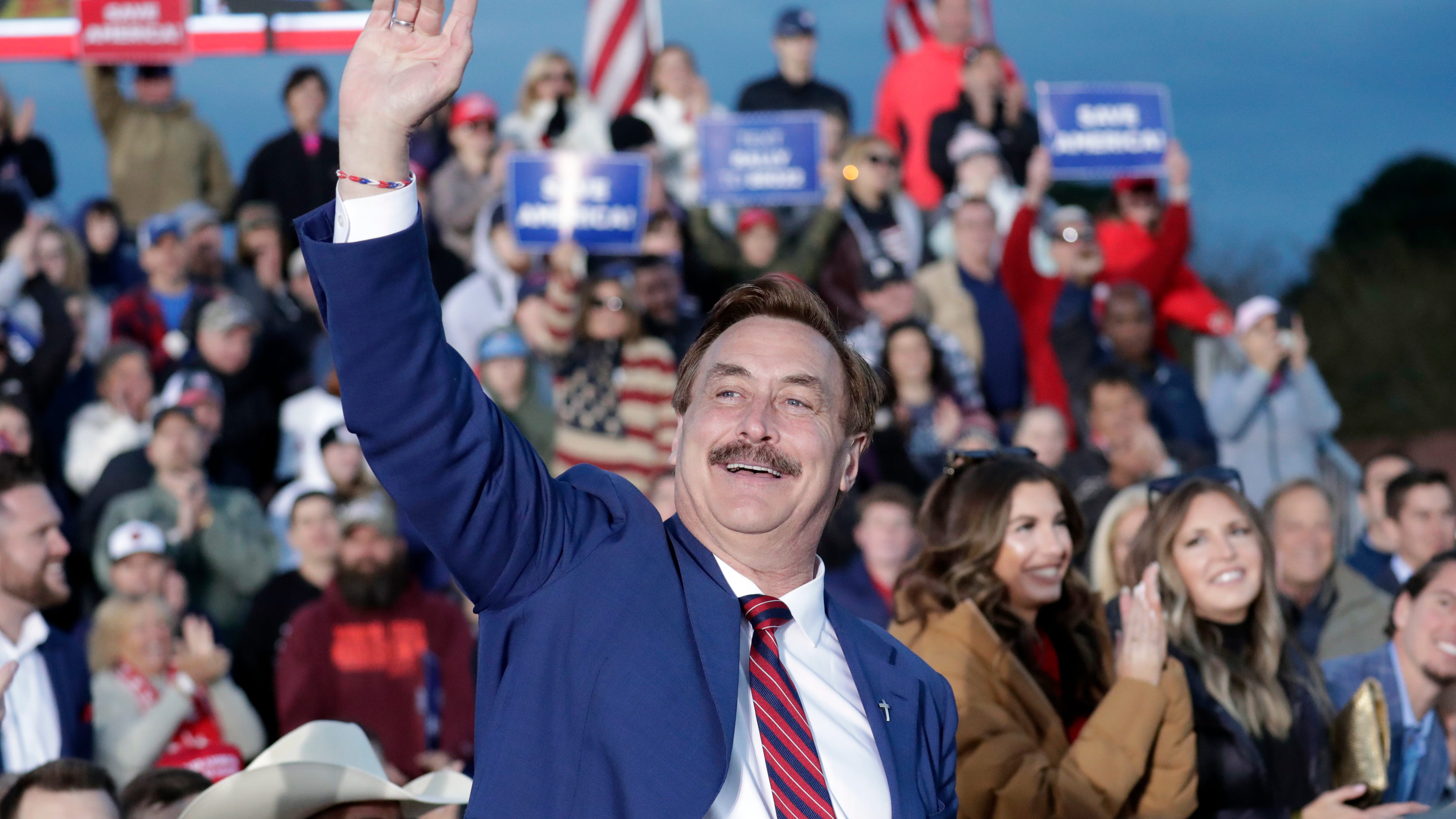 GOP voters told to hold onto mail ballots until Election Day