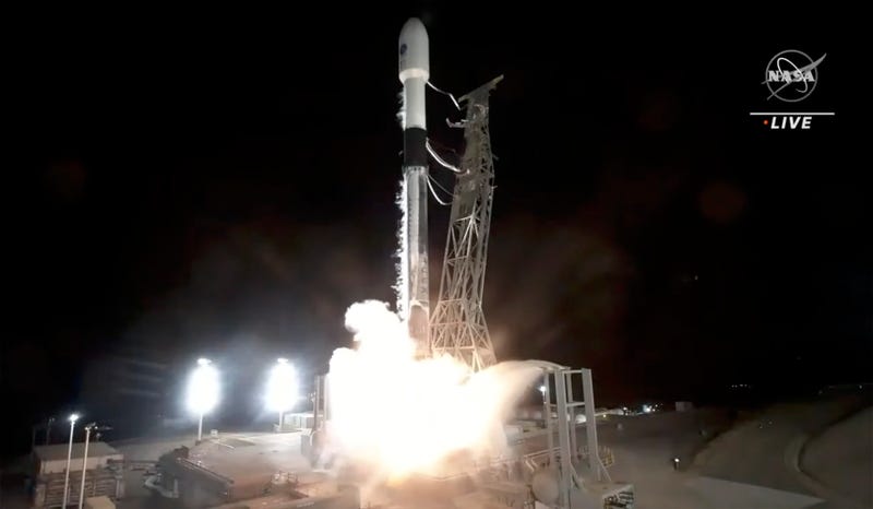 Satellite launched to map the world's oceans, lakes, rivers