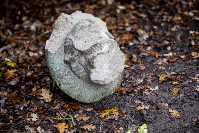 Northern California statue of meat-packing magnate beheaded