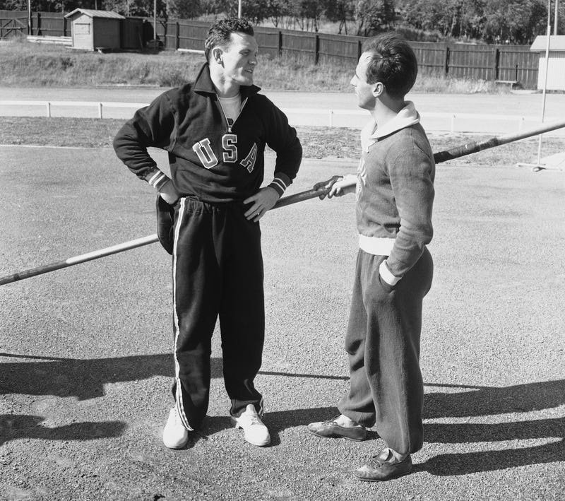 Vaulter Bob Richards in file photo