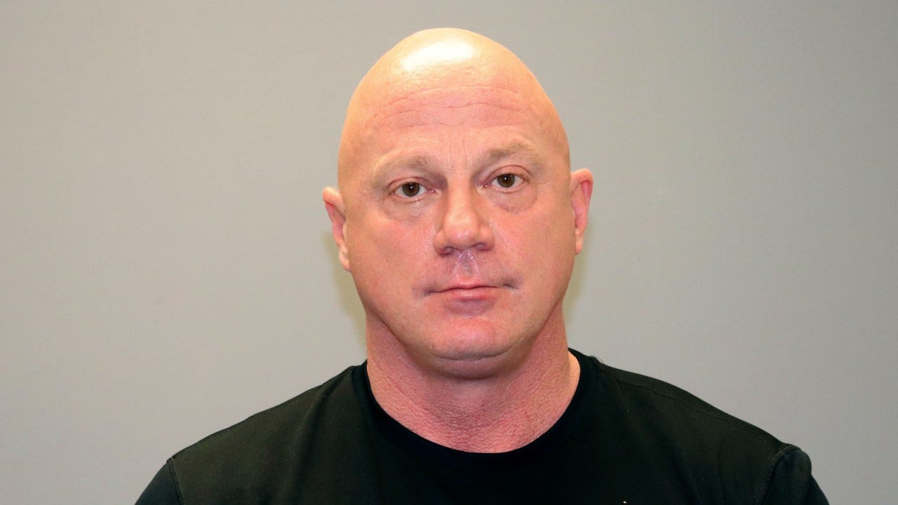 Former Air Force officer gets prison term for Capitol attack