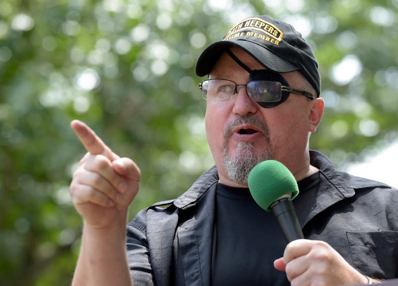 Jan. 6 prosecutors seek 25 years for Oath Keepers founder, Army veteran