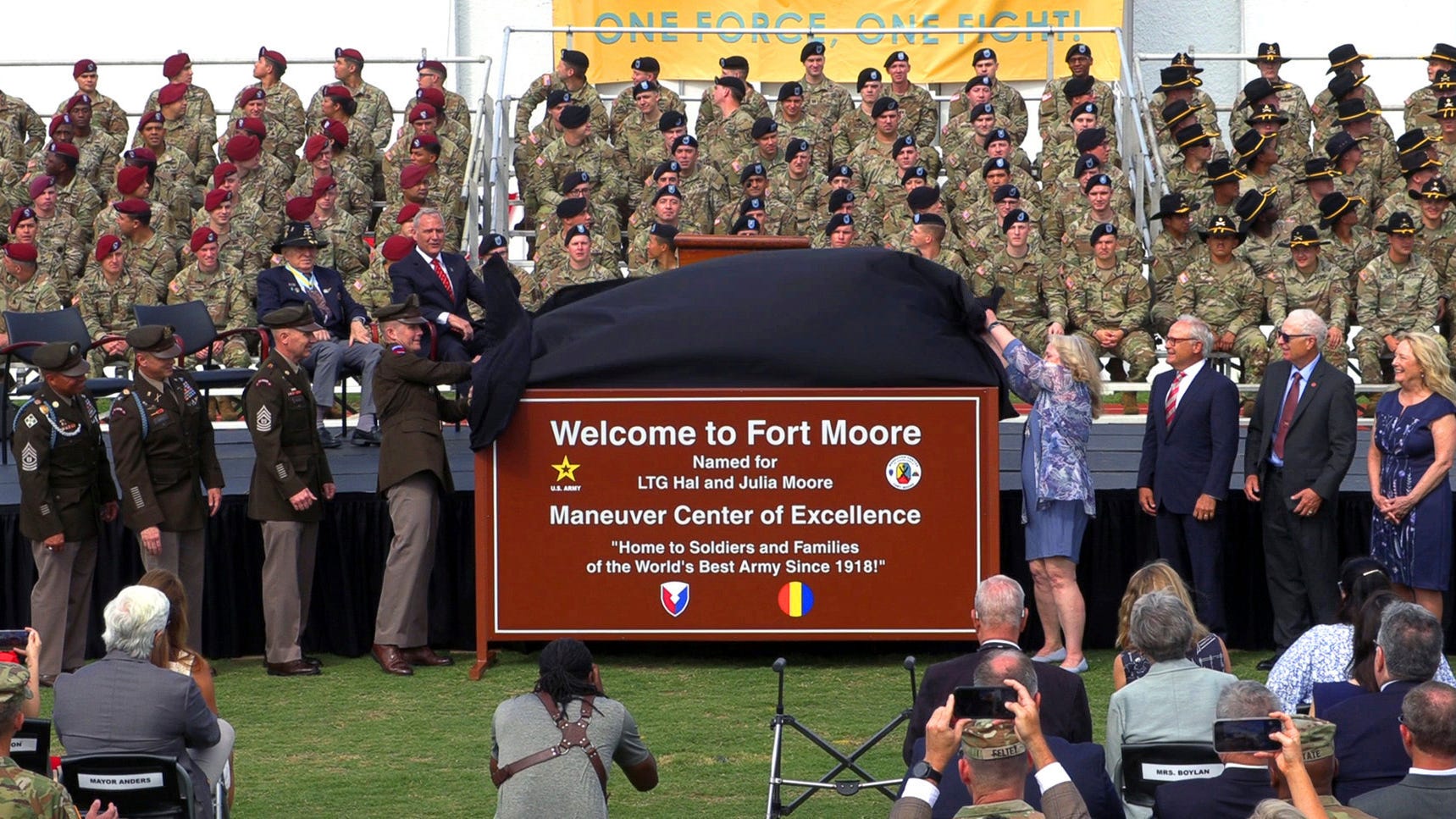 Army officially designates Fort Moore, dropping Confederate name Benning