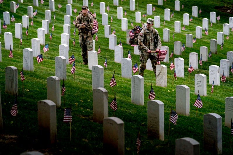 5 things to know about Memorial Day including its controversies