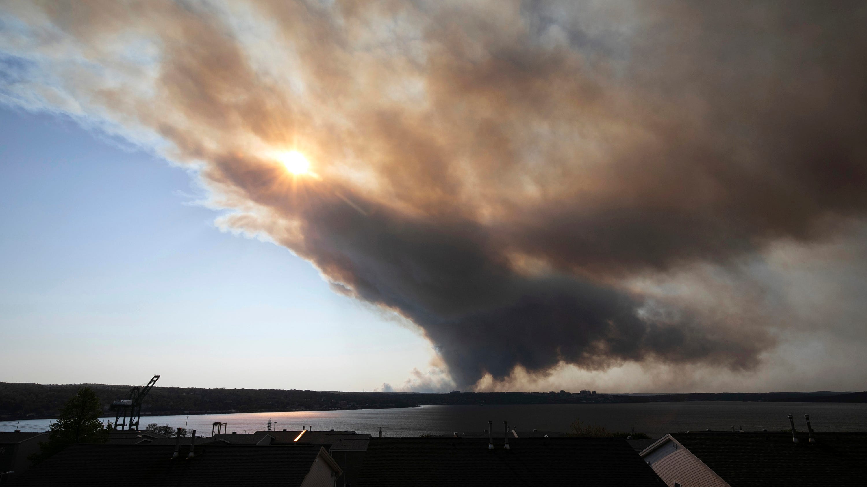 Smoke from Canadian wildfire prompts air quality alert in Philadelphia region