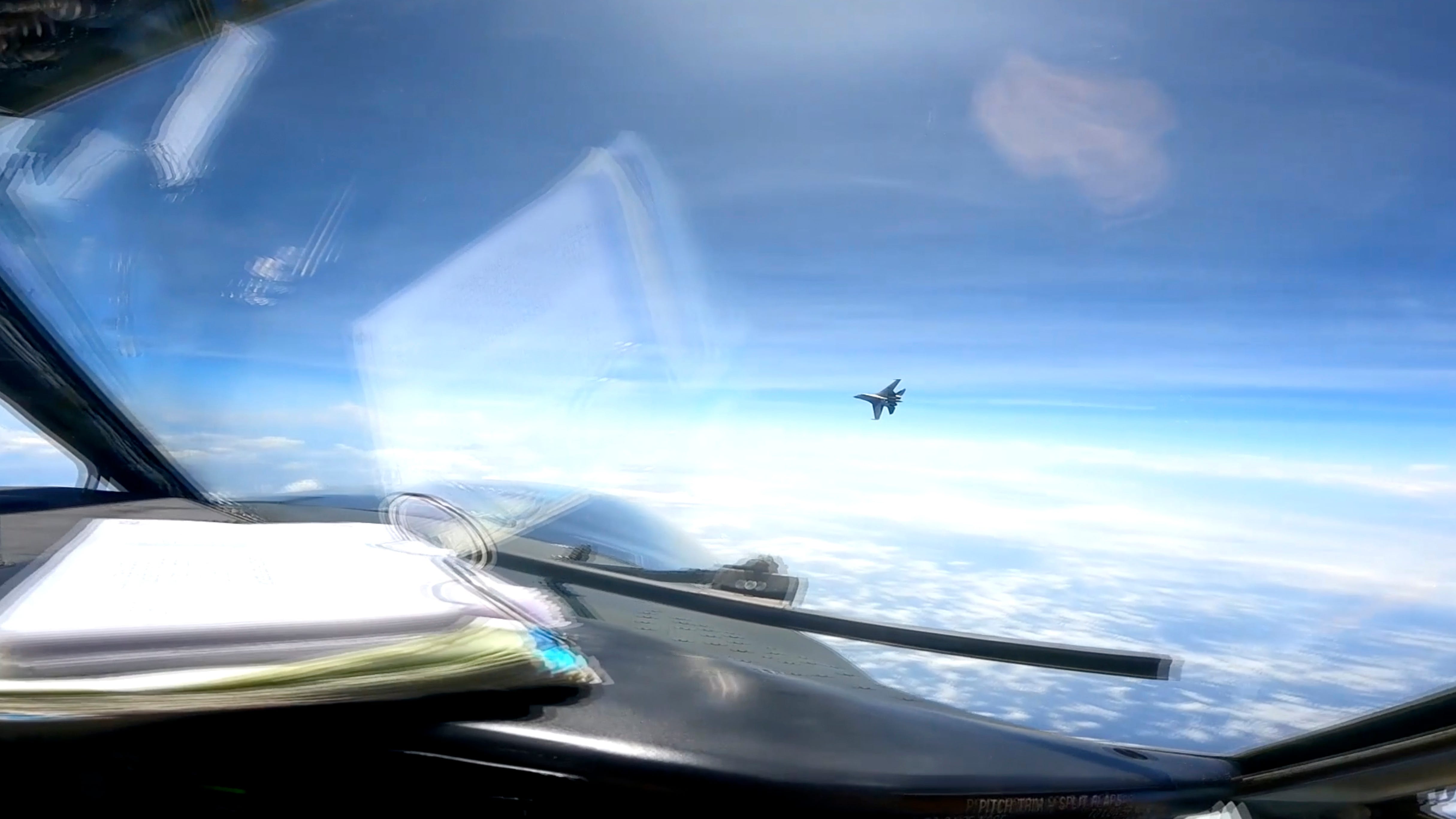US military complains of unsafe, aggressive move by Chinese fighter jet