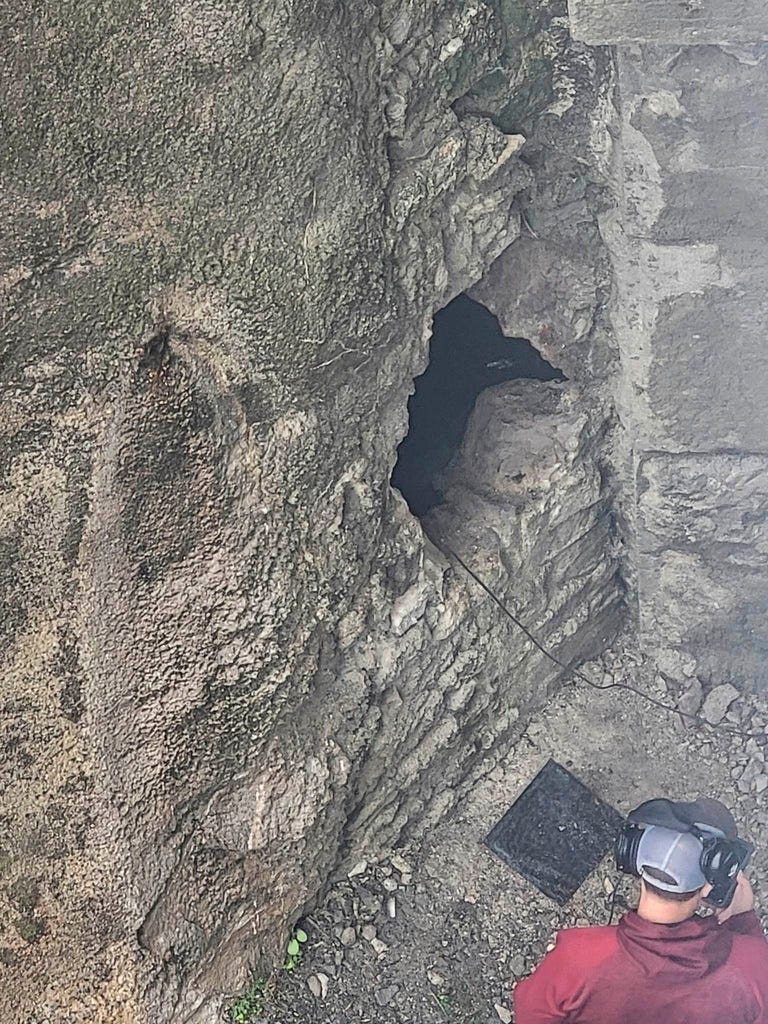 Lockport Cave