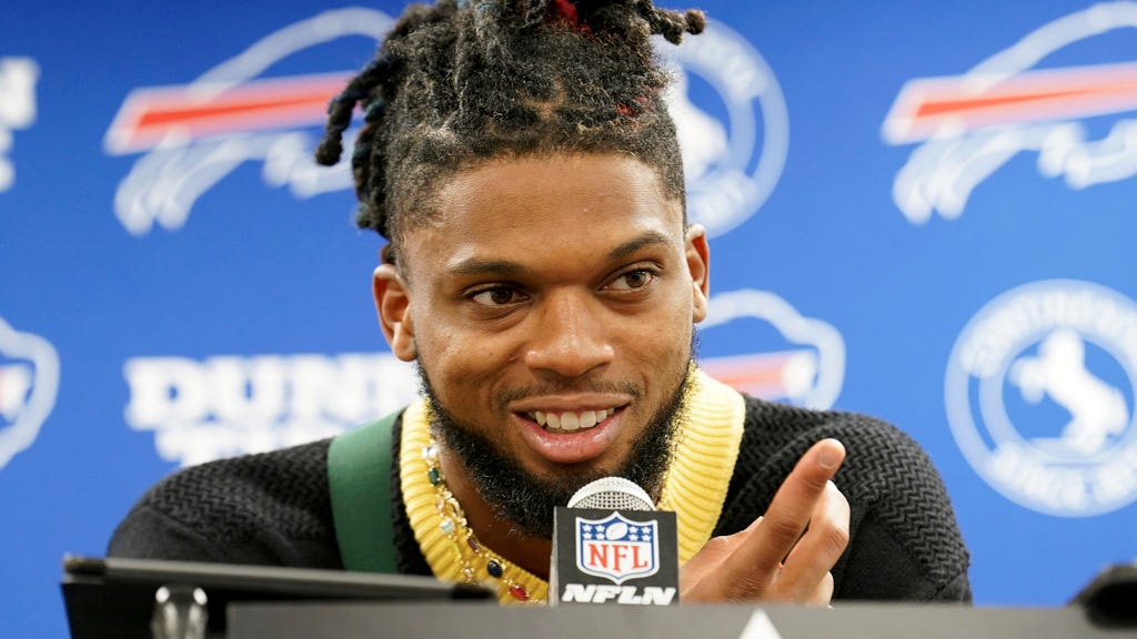 Damar Hamlin makes Bills' 53-player roster eight months after near-death experience