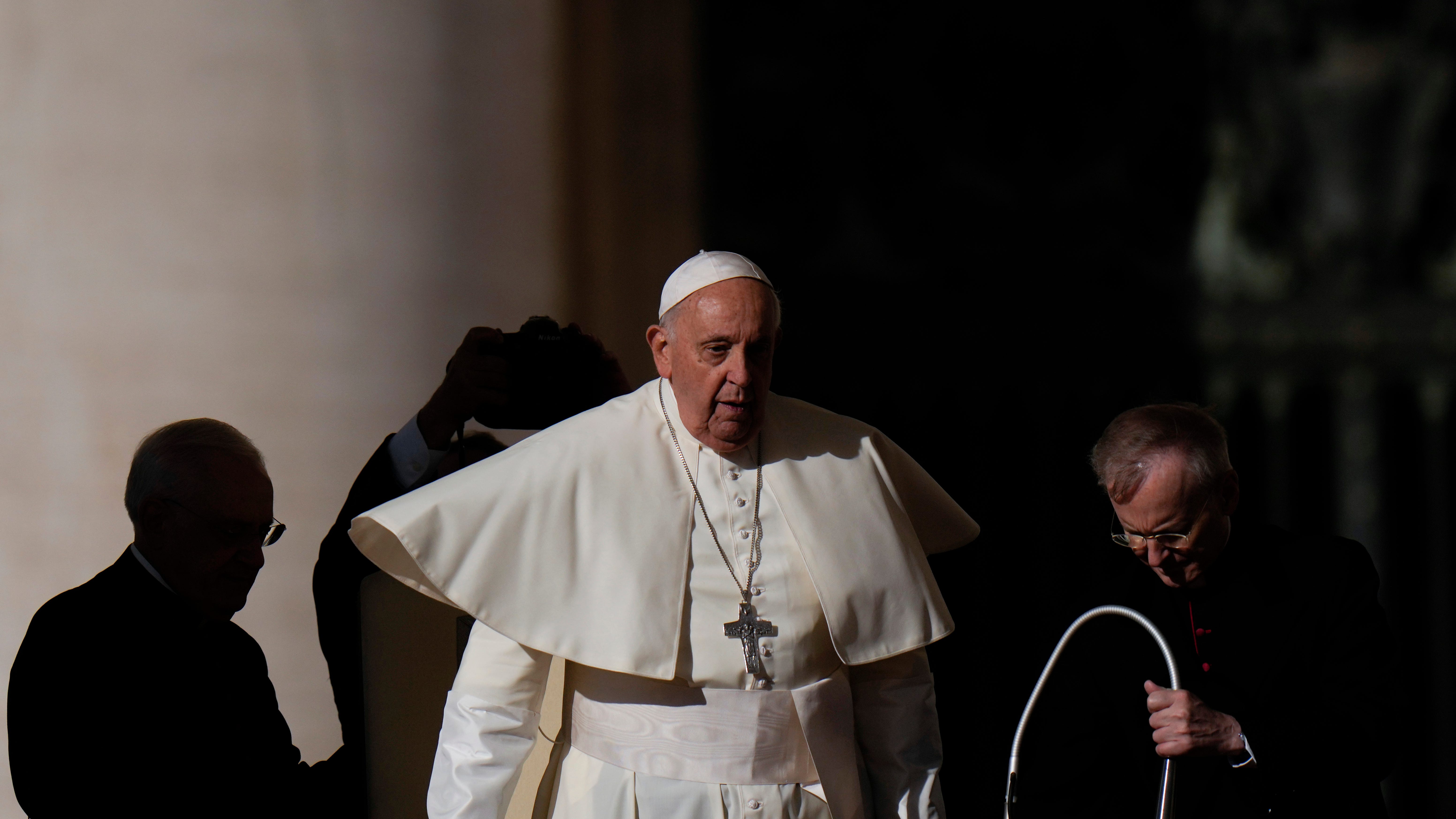 El Vaticano, más cerca de permitir el bautismo de católicos transexuales
