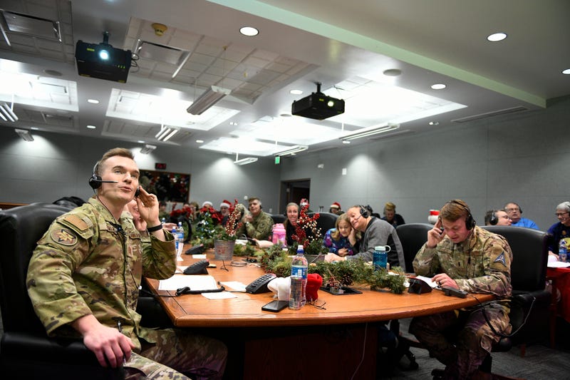 Military command ready to track Santa, and everyone can follow along