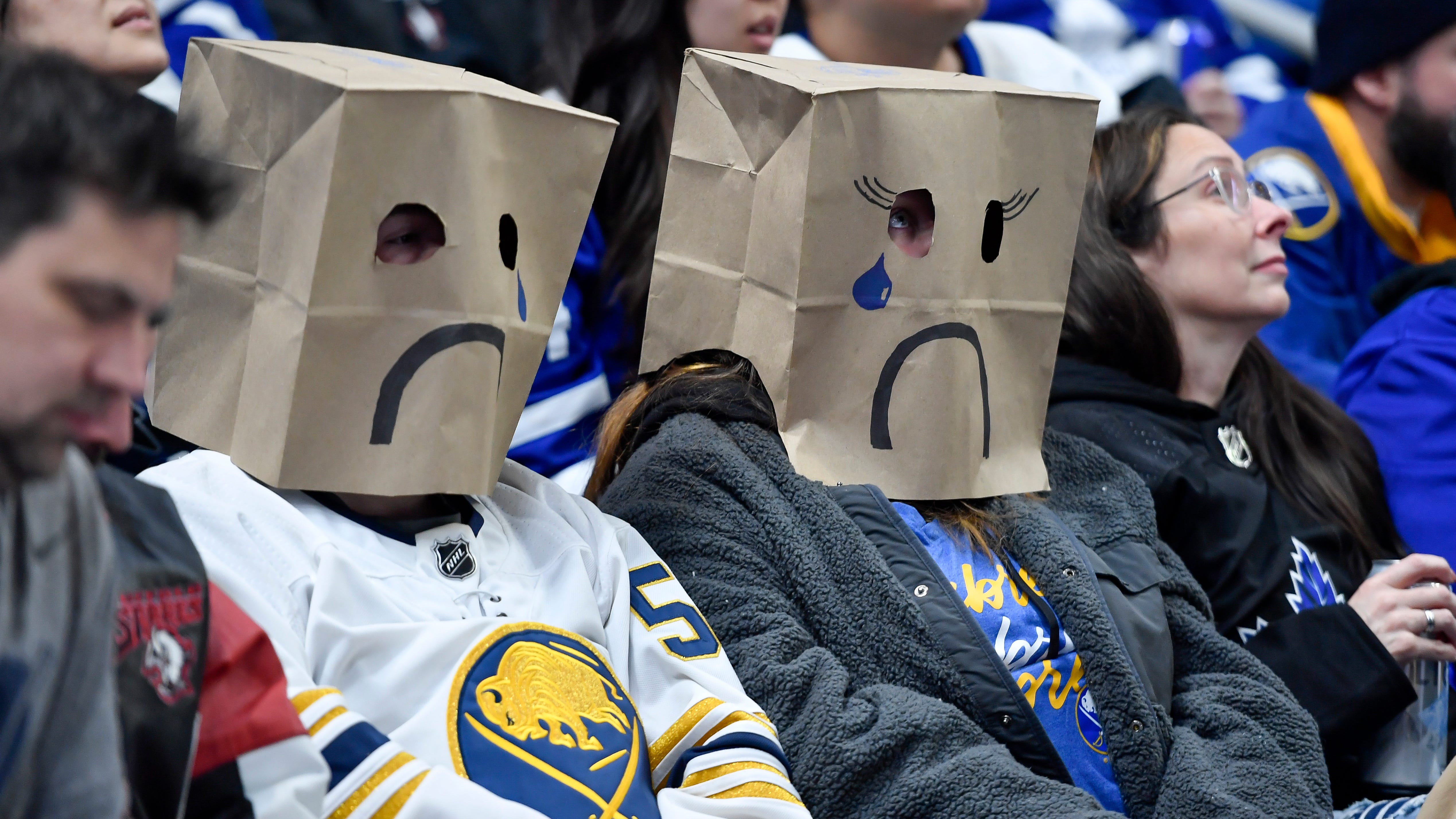 It was a 'Toronto Takeover' as Maple Leafs hand Sabres 12th straight loss, 6-3