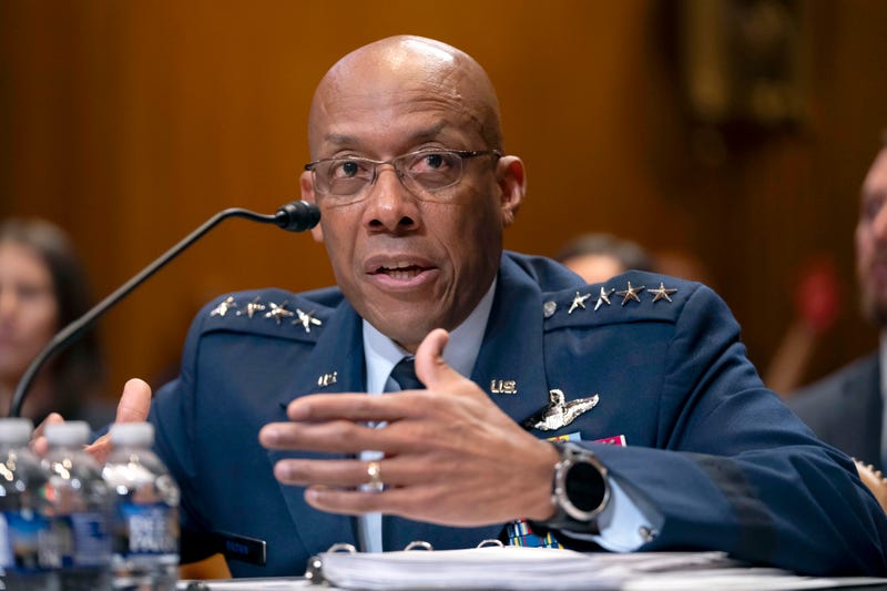 Joint Chiefs chairman heads to US-Mexico border to assess rapid military buildup