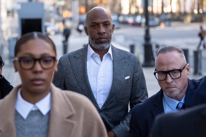Portland Trail Blazers' head coach Chauncey Billups arrives at Brooklyn federal court, Monday, Nov. 24, 2025, in New York