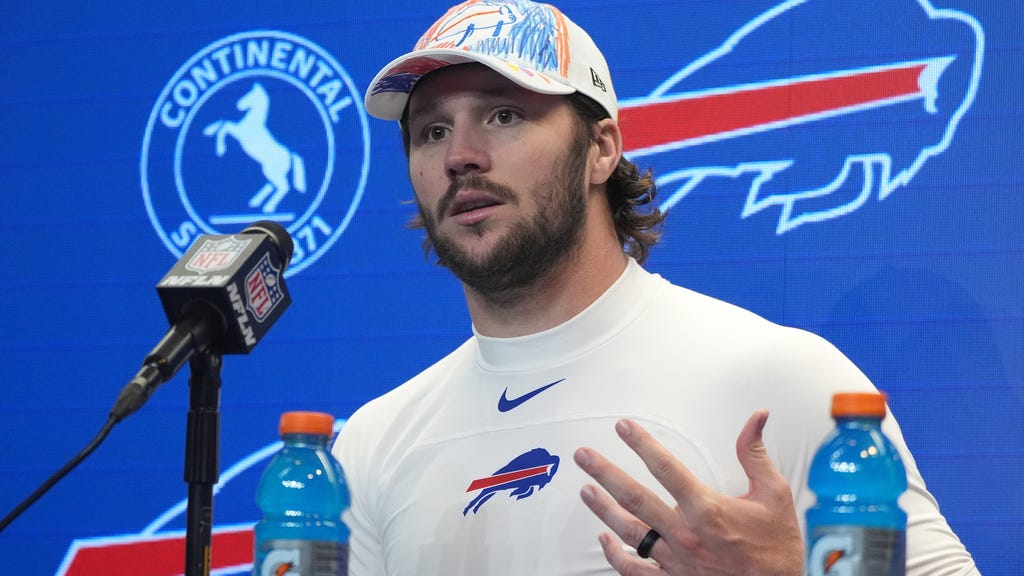 Add expectant father to Allen's list of achievements in Buffalo, after Steinfeld announces pregnancy