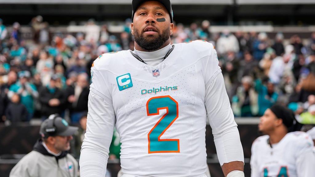 Bradley Chubb and D.J. Moore are excited to join Josh Allen and the Bills