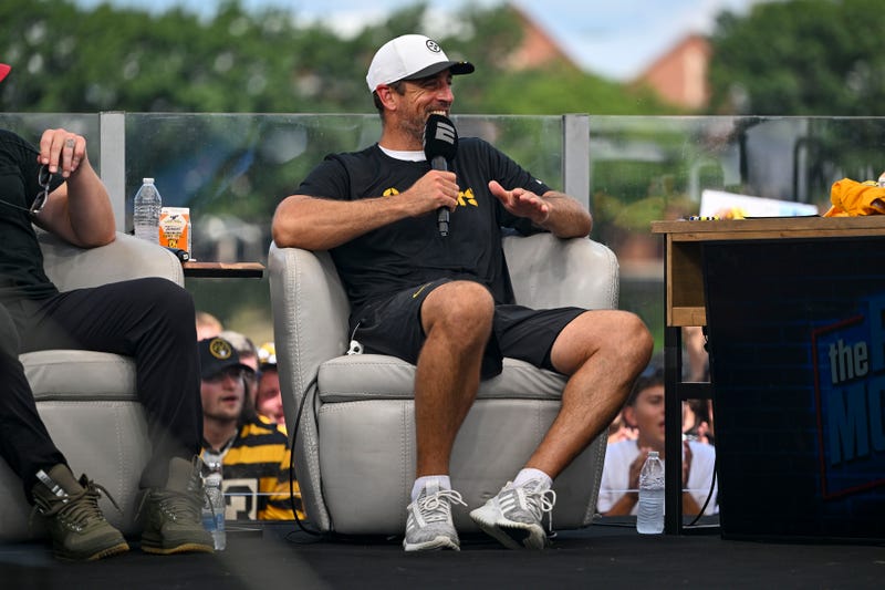 Pat McAfee Show with Aaron Rodgers as guest