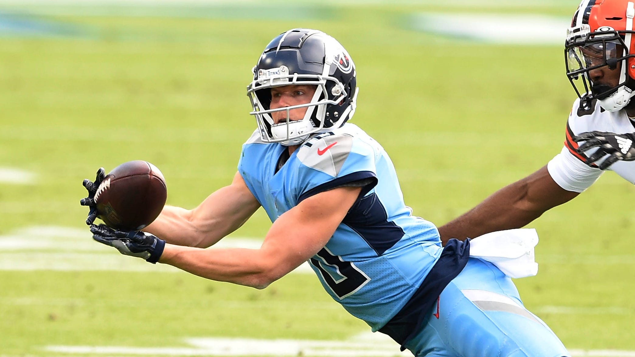 Washington meeting with slot receiver Adam Humphries