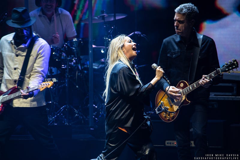 Alanis Morisette w/ Garbage @ White River Amphitheatre, 9.27.2021